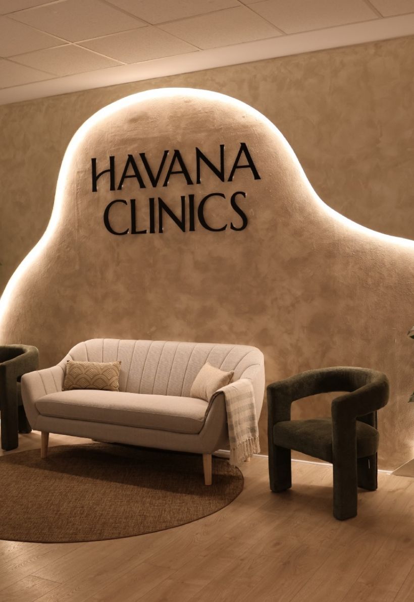 Zona de recepción de Havana Clinics